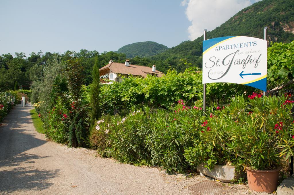 St. Josefhof Apartment Caldaro Exterior foto